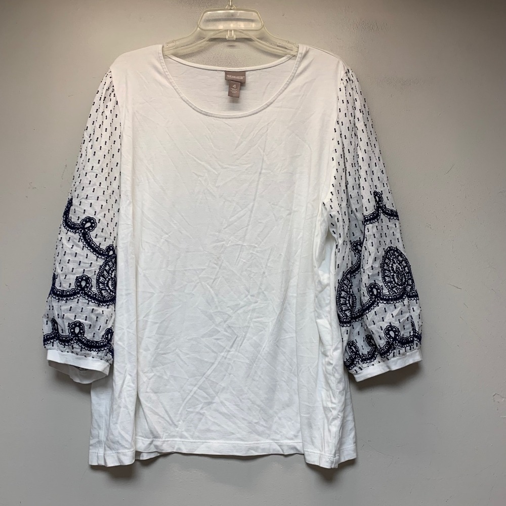 Chico's Blouse Womens 4 XL White Navy Blue Excellent Embroidered Eyelet Sleeve